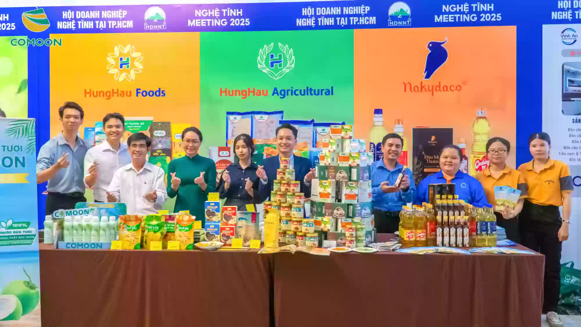 NƯỚC DỪA ĐÓNG CHAI COMOON ĐỒNG HÀNH CÙNG SỰ KIỆN “TRÍ TUỆ NHÂN TẠO – XU THẾ HAY BẮT BUỘC?”