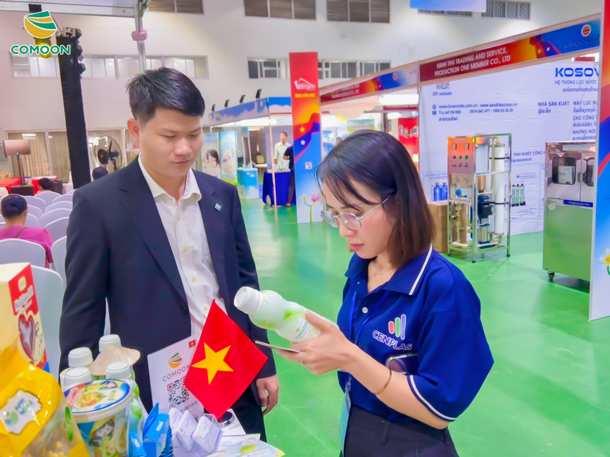 COMOON và HungHau Foods góp mặt tại gian hàng của Nakydaco tại Hội chợ xúc tiến thương mại Việt - Lào